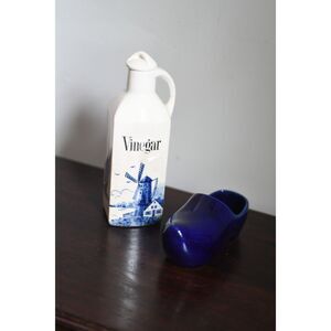 Lot Vtg Delft Like Blue White Windmill Vinegar Cruet and Dutch Clog Succulent